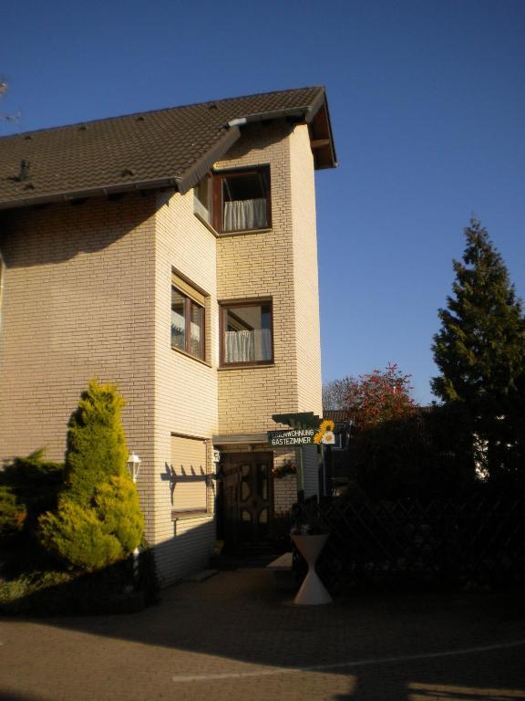 Eifel-Landhaus Ferienwohnungen "Em Gardestueffje" 멕헤르니흐 외부 사진