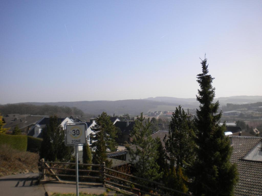 Eifel-Landhaus Ferienwohnungen "Em Gardestueffje" 멕헤르니흐 외부 사진